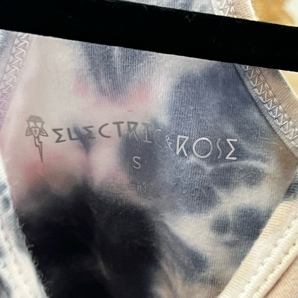 Electric&Rose - Picture 9 of 10